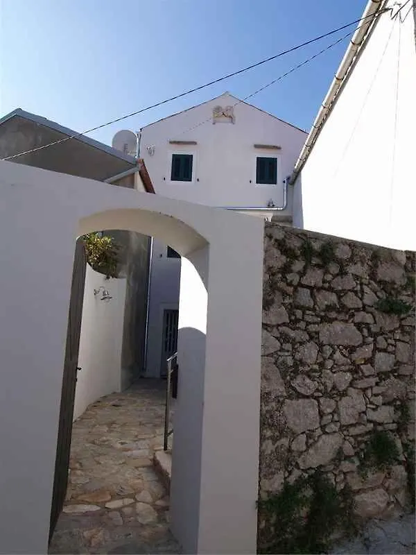 Apartments In Veli Losinj 14994 0*,  クロアチア